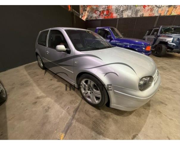 Foto de GOLF VR6 2003