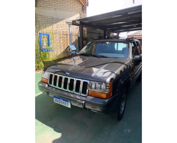 Foto de JEEP CHEROKEE LAREDO 1998 